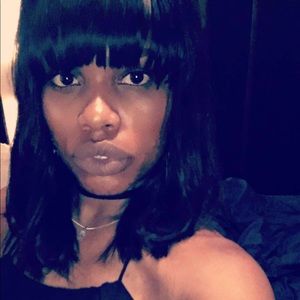 Meet your Posher, Bronte